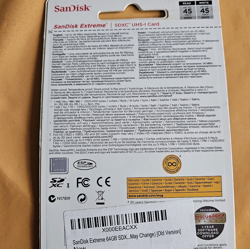 Sandisk 64 GB Memory Card - Picture 2 of 2